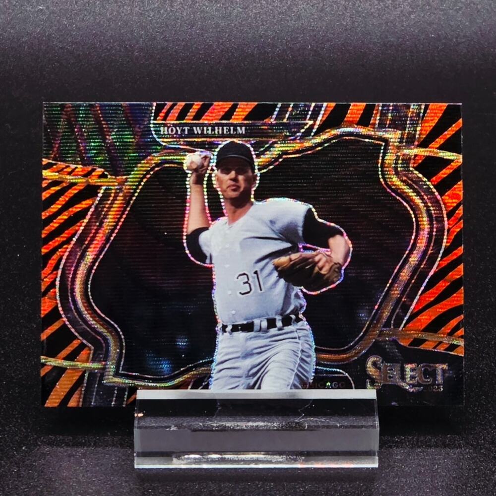 2023 Select Hoyt Wilhelm Tiger Stripe Skin Prizm SSP #229 Chicago Hall of Famer